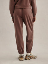 Load image into Gallery viewer, VARLEY ELI JOGGER 29" - COFFEE QUARTZ