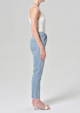 Load image into Gallery viewer, AGOLDE RILEY HIGH RISE STRAIGHT CROP (STRETCH) - FORMULA