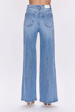 Load image into Gallery viewer, PISTOLA LANA HIGH RISE ULTRA WIDE LEG JEAN - BREAK
