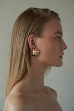 Load image into Gallery viewer, LILI CLASPE LARGE ELSA CLIP-ON EARRINGS - GOLD