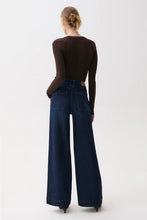 Load image into Gallery viewer, PISTOLA LANA HIGH RISE ULTRA WIDE LEG JEAN - STARSTRUCK