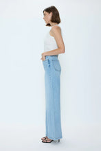 Load image into Gallery viewer, PISTOLA LANA HIGH RISE ULTRA WIDE LEG JEAN - PERSPECTIVE