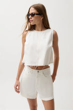 Load image into Gallery viewer, PISTOLA RUE CROPPED SWING SHIRT - OFF WHITE