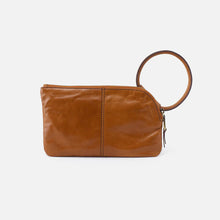 Load image into Gallery viewer, HOBO SABLE WRISTLET - TRUFFLE