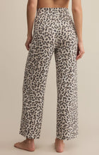 Load image into Gallery viewer, Z SUPPLY LUXE LEOPARD PANT - CHAMPAGNE