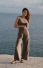 Load image into Gallery viewer, Z SUPPLY SCOUT JERSEY PANT - PERFECTLY TAUPE