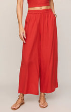 Load image into Gallery viewer, Z SUPPLY SCOUT LINEN PANT - CHILI PEPPER