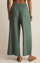 Load image into Gallery viewer, Z SUPPLY SCOUT LINEN PANT - EVERGLADE