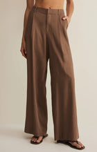 Load image into Gallery viewer, Z SUPPLY OVERLOOK LINEN PANT - PALO SANTO