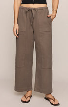 Load image into Gallery viewer, Z SUPPLY KIT TWILL CARPENTER PANT - PEBBLE COAST
