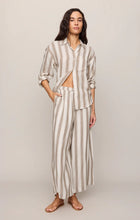Load image into Gallery viewer, Z SUPPLY THE PERFECT LINEN STRIPED PANT - LIGHT TOFFEE