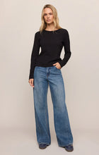 Load image into Gallery viewer, Z SUPPLY ARLET MINI THERMAL TOP - BLACK