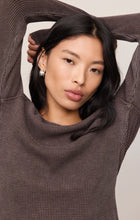 Load image into Gallery viewer, Z SUPPLY ARLET MINI THERMAL TOP - DARK CHOCOLATE