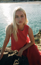 Load image into Gallery viewer, Z SUPPLY SLOANE LINEN CROPPED TANK - CHILI PEPPER