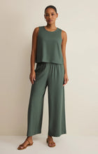 Load image into Gallery viewer, Z SUPPLY SLOANE LINEN CROPPED TANK - EVERGLADE