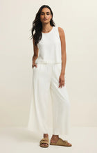 Load image into Gallery viewer, Z SUPPLY SLOANE LINEN CROPPED TANK - WHITE
