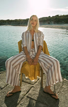 Load image into Gallery viewer, Z SUPPLY PERFECT STRIPED LINEN BUTTON UP - LIGHT TOFFEE
