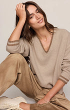 Load image into Gallery viewer, Z SUPPLY ENDURE V-NECK SWEATER - NATURAL HEATHER