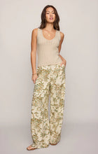 Load image into Gallery viewer, Z SUPPLY ACADIA SWEATER TANK - ISLAND COCONUT