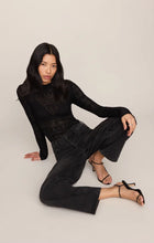 Load image into Gallery viewer, Z SUPPLY AVERY SWEATER TOP - BLACK