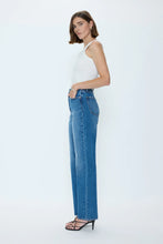 Load image into Gallery viewer, PISTOLA CASSIE SUPER HIGH RISE STRAIGHT JEAN - CAPRI