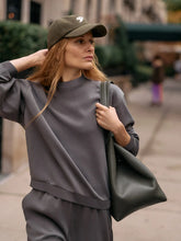 Load image into Gallery viewer, VARLEY CORALIE CREW-NECK SWEAT - ANCHOR
