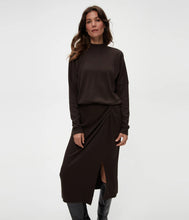 Load image into Gallery viewer, MICHAEL STARS LILA MIDI DRESS - JAVA
