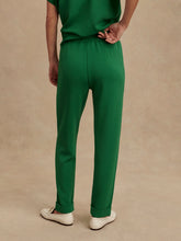 Load image into Gallery viewer, VARLEY THE ROLLED CUFF PANT 25&quot; - VERDANT GREEN
