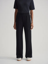 Load image into Gallery viewer, VARLEY THE WIDE LEG PANT 30&quot; - BLACK
