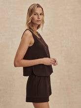 Load image into Gallery viewer, VARLEY ATRIUM HIGH-RISE SHORT 4.5" - COFFEE BEAN
