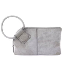 Load image into Gallery viewer, HOBO SABLE WRISTLET - OLIVE OIL
