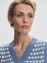 Load image into Gallery viewer, VARLEY ANTONELLA KNIT VEST - INFINITY BLUE
