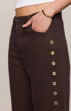 Load image into Gallery viewer, Z SUPPLY THE OFF DUTY DENIM BOWED ANKLE - GILDED UMBER
