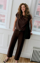 Load image into Gallery viewer, Z SUPPLY THE OFF DUTY DENIM BOWED ANKLE - GILDED UMBER
