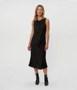 MICHAEL STARS SEEMA HAMMERED SATIN MIDI DRESS - BLACK