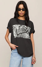 Load image into Gallery viewer, Z SUPPLY ZEBRA GRAPHIC BOYFRIEND TEE - BLACK SAND
