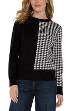 Load image into Gallery viewer, LIVERPOOL LONG SLEEVE CREW NECK SWEATER - BLACK WHITE HOUNDSTOOTH
