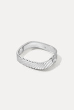 Load image into Gallery viewer, MIRANDA FRYE MAEVE CUFF - SILVER
