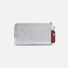 Load image into Gallery viewer, HOBO DAYTON WRISTLET - ARGENTO
