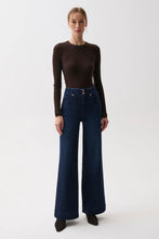 Load image into Gallery viewer, PISTOLA LANA HIGH RISE ULTRA WIDE LEG JEAN - STARSTRUCK
