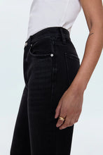 Load image into Gallery viewer, PISTOLA CASSIE SUPER HIGH RISE STRAIGHT JEAN - STORMY
