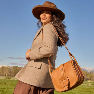 HOBO KIVA LARGE CROSSBODY - HARVEST WHEAT
