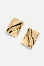 Load image into Gallery viewer, LILI CLASPE ADVA CLIP-ON EARRINGS - GOLD
