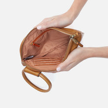 Load image into Gallery viewer, HOBO SABLE WRISTLET - NATURAL
