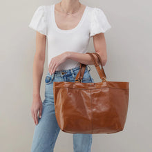 Load image into Gallery viewer, HOBO ROMY MAX TOTE - TRUFFLE
