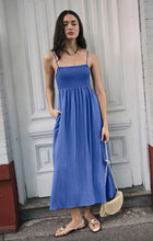 Load image into Gallery viewer, Z SUPPLY BEACHSIDE MIDI DRESS - RIVIERA
