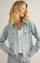 Load image into Gallery viewer, Z SUPPLY ALL DAY CROPPED DENIM JACKET - FADED INDIGO
