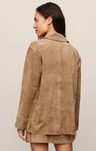 Load image into Gallery viewer, Z SUPPLY DECKER FAUX SUEDE CHORE COAT - LIGHT SAND

