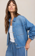 Load image into Gallery viewer, Z SUPPLY ERIN DENIM JACKET - DREAMSTATE
