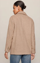 Load image into Gallery viewer, Z SUPPLY HUTTON OVERSIZED BLAZER - CLASSIC CAMEL
